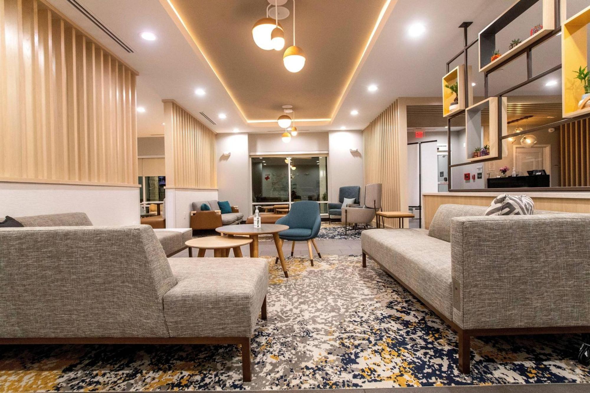 Towneplace Suites By Marriott Conroe Exterior foto